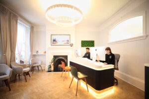 08 Waiting Area – Wide