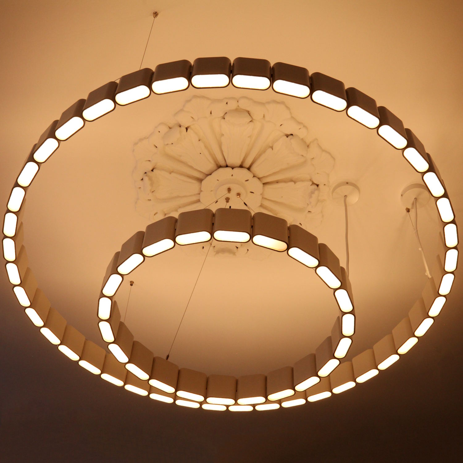 41 Light Fitting Ceiling Detail